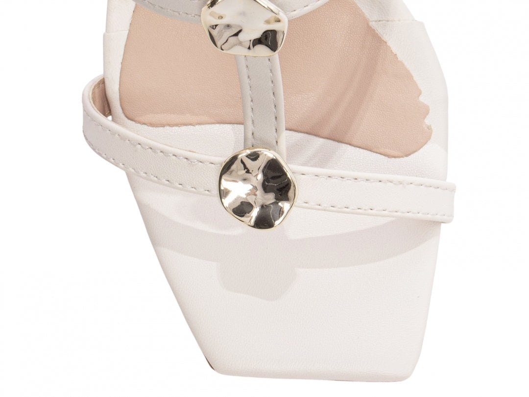 Sandália Feminina Salto Grosso Elegância