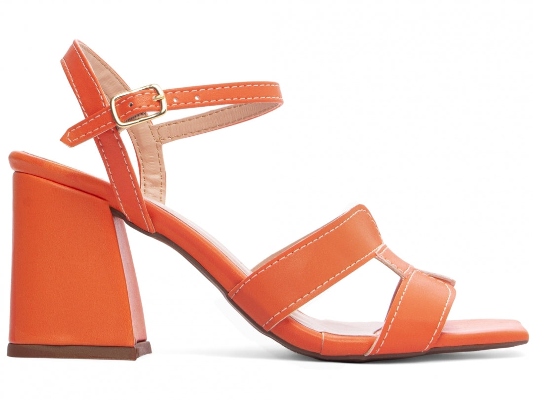 Sandália Feminina Salto Grosso com Fivela Dourada