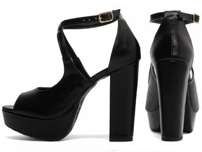 Sandália Feminina Salto Napa Preta com fivela dourada