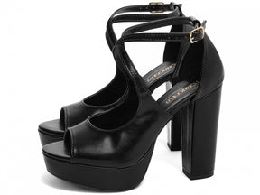 Sandália Feminina Salto Napa Preta com fivela dourada