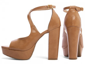 Sandália Feminina Salto Napa Caramelo com fivela dourada