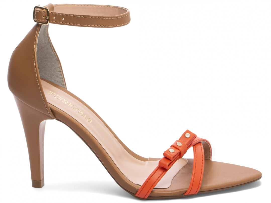 Sandália Feminina Salto Fino em Tiras Caramelo