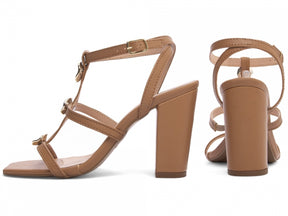 Sandália Feminina Salto Grosso Elegância