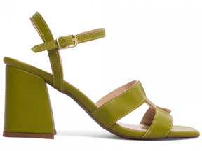 Sandália Feminina Salto Grosso com Fivela Dourada