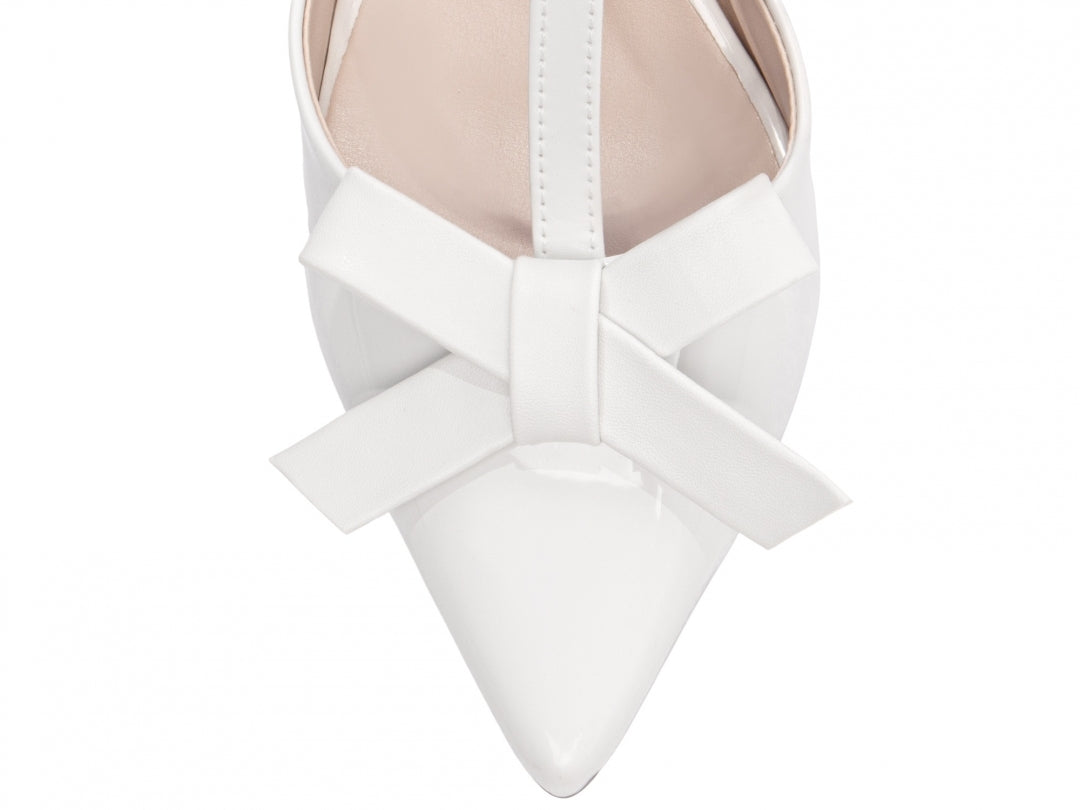 Sandália Feminina Salto Grosso Verniz Off White com Laço