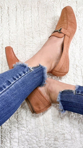 Mocassim Bege Bico Alongado Premium